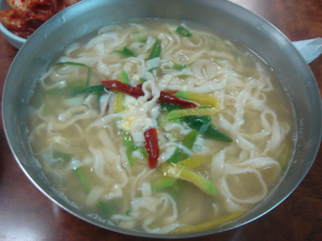 명동칼국수 이미지