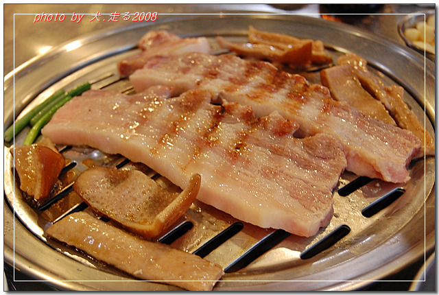 마당쇠껍데기와소금구이 이미지